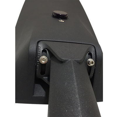 Brown nessun iluminazioni pubbliche alimentate solari fissanti 70W 5700K del LED con la batteria di 12V 20AH